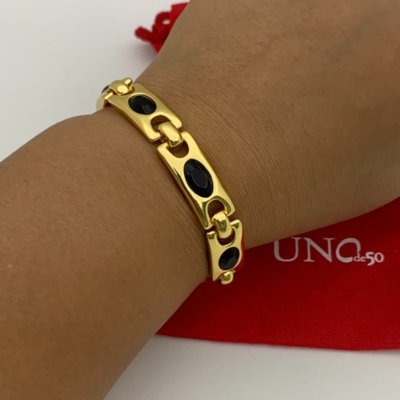 NEW Uno de 50 THE CROWN Gold Plated Black Crystals Bracelet - Picture 4 of 13